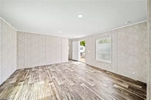 Living - 44 Eddy Rd, Madison, OH 44057 photo 1 of 2