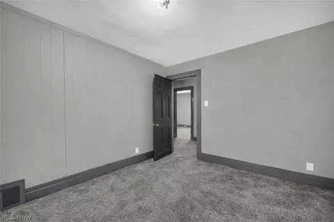Bedroom - 2129 E 30th St, Lorain, OH 44055 photo 6 of 8