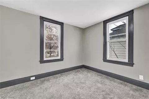 Bedroom - 2129 E 30th St, Lorain, OH 44055 photo 7 of 8