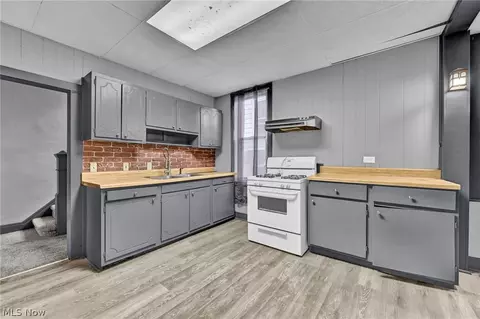 Kitchen - 2129 E 30th St, Lorain, OH 44055 photo 1 of 3