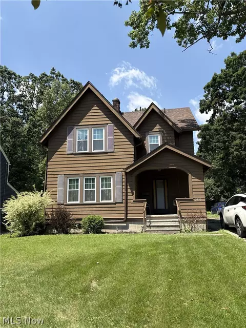 2330 16th St, Cuyahoga Falls, OH 44223