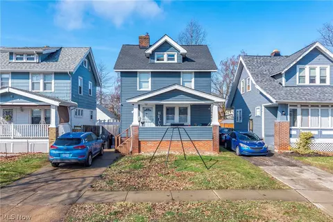 1402 E 185th St, Cleveland, OH 44110