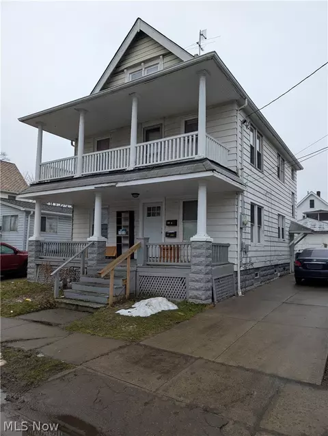 3105 Roanoke Ave, Cleveland, OH 44109