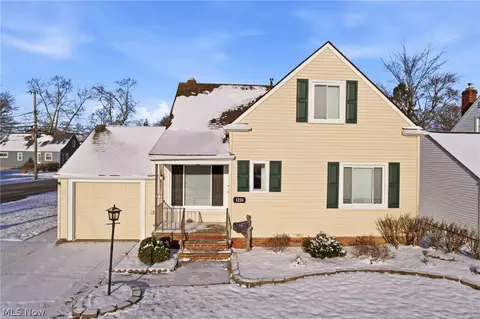 1216 E Miner Rd, Mayfield Heights, OH 44124
