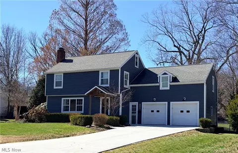 2240 Grandview Ave, Wooster, OH 44691
