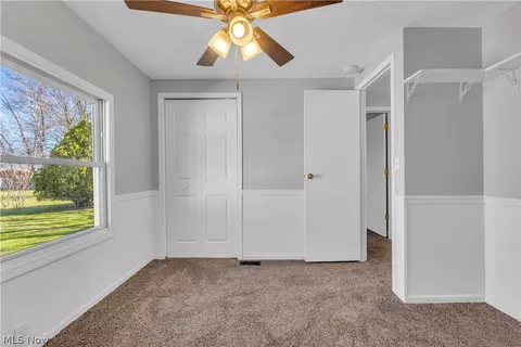 Bedroom - 479 Stallion Ct, Lagrange, OH 44050 photo 4 of 4
