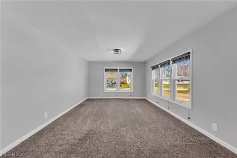Living - 479 Stallion Ct, Lagrange, OH 44050 photo 1 of 3