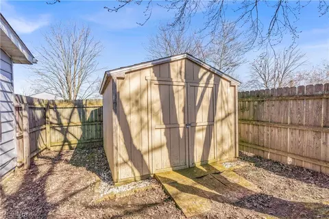 Other - 479 Stallion Ct, Lagrange, OH 44050 photo 3 of 11