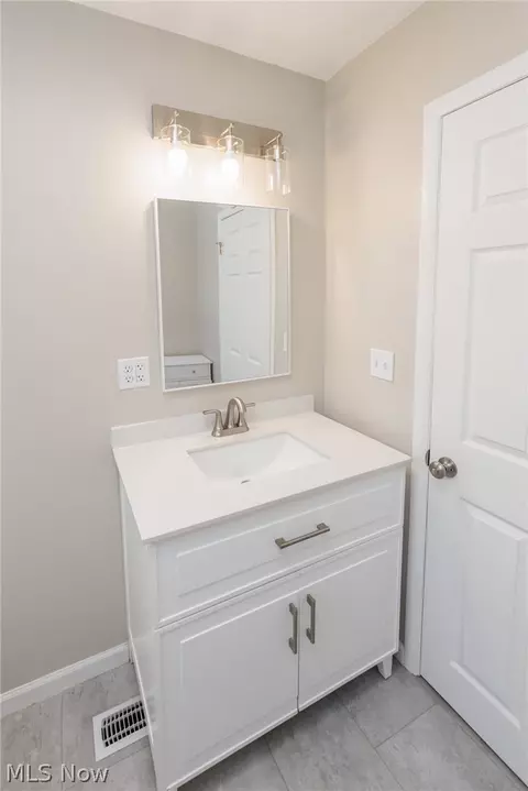 24 Baker St, Norwalk, OH 44857 photo 30