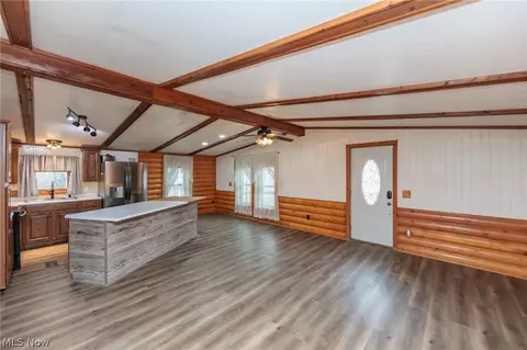 3179 Washburn Rd, Willard, OH 44890 photo 4