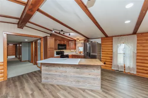 3179 Washburn Rd, Willard, OH 44890 photo 6