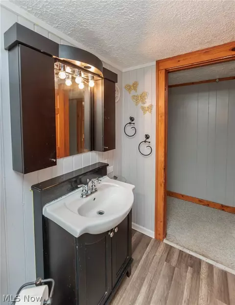 3179 Washburn Rd, Willard, OH 44890 photo 27
