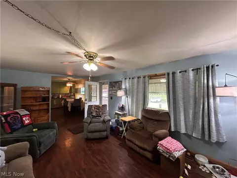 Living - 605 Stadium St, Minerva, OH 44657 photo 1 of 3