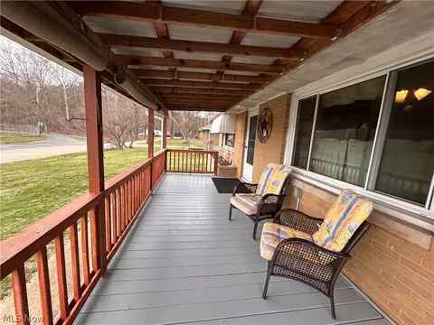 Exterior - 605 Stadium St, Minerva, OH 44657 photo 3 of 11
