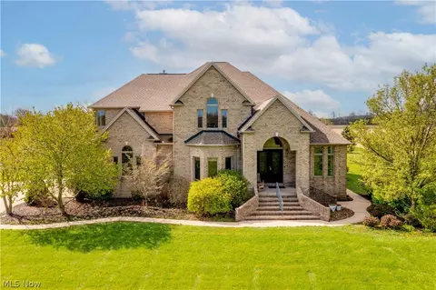 51713 Bates Rd, Wakeman, OH 44889