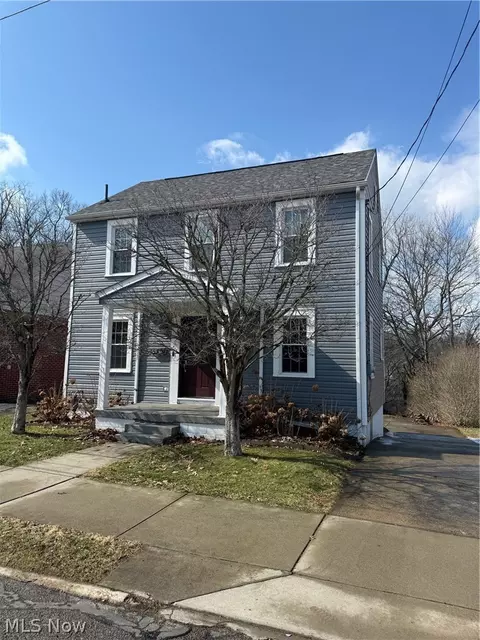 719 Jeanette Ave, Steubenville, OH 43952