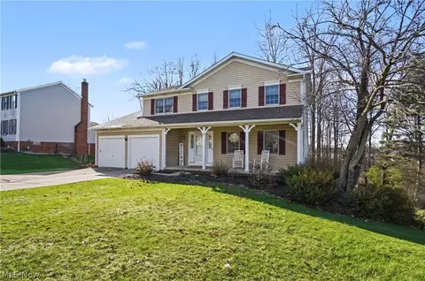 1282 Berkshire Dr, Macedonia, OH 44056