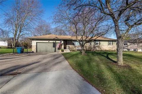 180 S Leavitt Rd, Amherst, OH 44001
