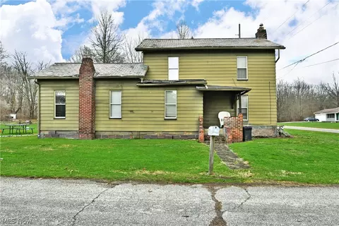 5013 King Graves Rd, Vienna, OH 44473