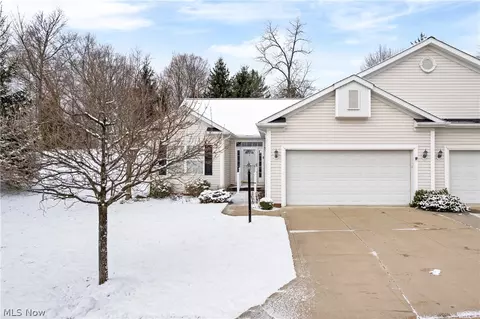 3814 Faith Ln, Richfield, OH 44286