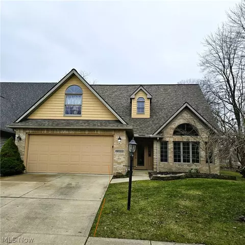 22693 Melissa Ln, Strongsville, OH 44149