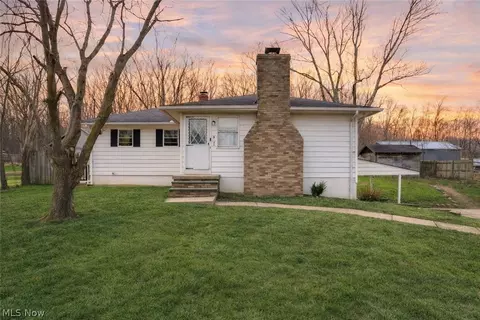 5789 E Law Rd, Valley City, OH 44280