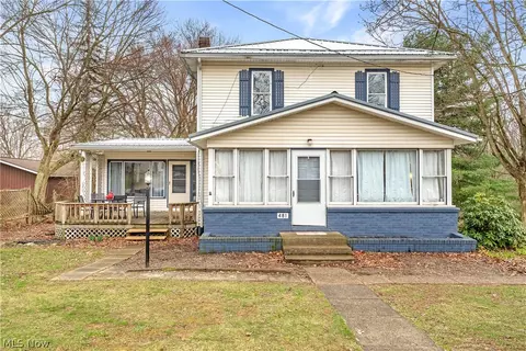 481 Steubenville Rd, Carrollton, OH 44615