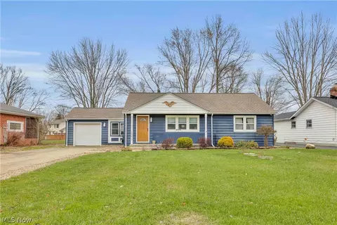 10273 E River Rd, Elyria, OH 44035