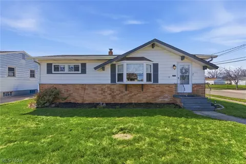 15995 Paulding Blvd, Brook Park, OH 44142