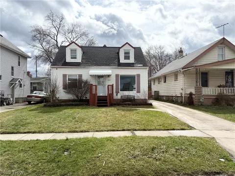 5803 Merkle Ave, Parma, OH 44129