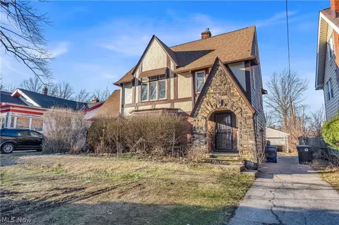 1858 Rudwick Rd, Cleveland, OH 44112