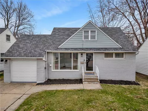 311 E 262nd St, Euclid, OH 44132