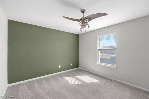 1267 Bell Ct, Elyria, OH 44035 photo 17