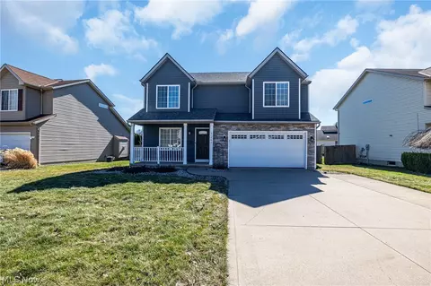 1267 Bell Ct, Elyria, OH 44035