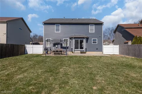 1267 Bell Ct, Elyria, OH 44035 photo 36