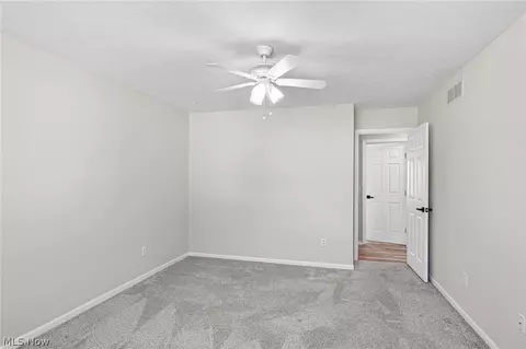 1267 Bell Ct, Elyria, OH 44035 photo 22