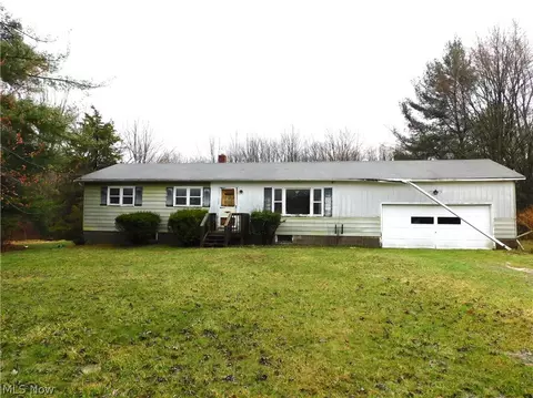 1790 Dadeyville Rd, Austinburg, OH 44010