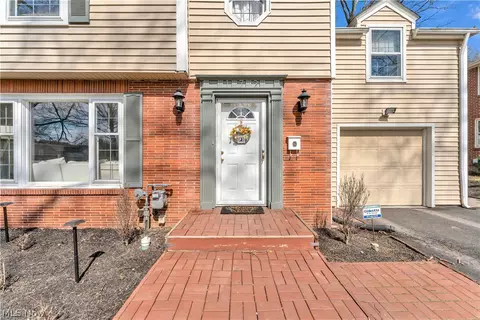 172 Wolcott Dr, Boardman, OH 44512 photo 4