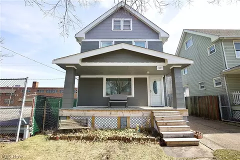 1591 W 116th St, Cleveland, OH 44102