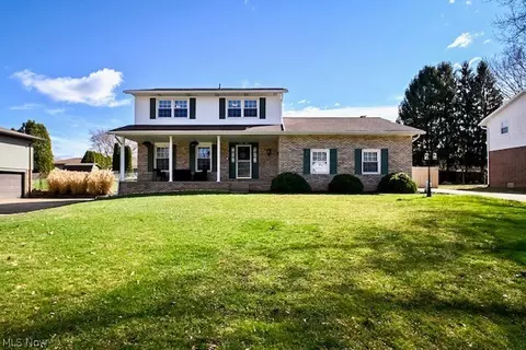 712 Tanya Ave NW, Massillon, OH 44646