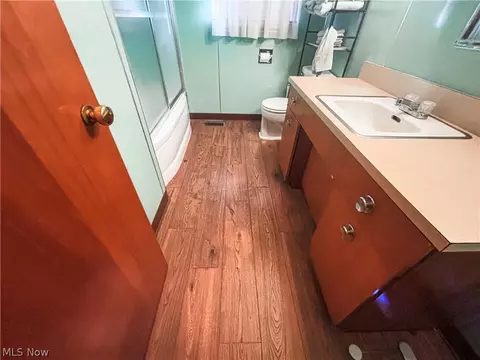 Bath - 724 E Main St, Barnesville, OH 43713 photo 2 of 3