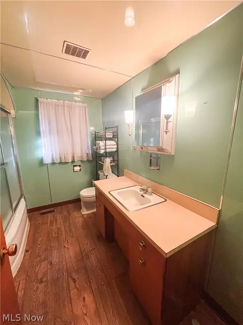 Bath - 724 E Main St, Barnesville, OH 43713 photo 1 of 3