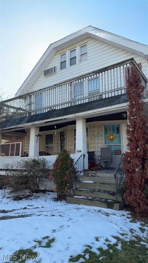 4615 Henritze Ave, Cleveland, OH 44109