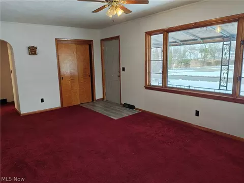 Living - 5611 Poplar Ave, Ashtabula, OH 44004 photo 3 of 3