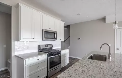 Kitchen - 950 Memory Ln # -2, Aurora, OH 44202 photo 3 of 3