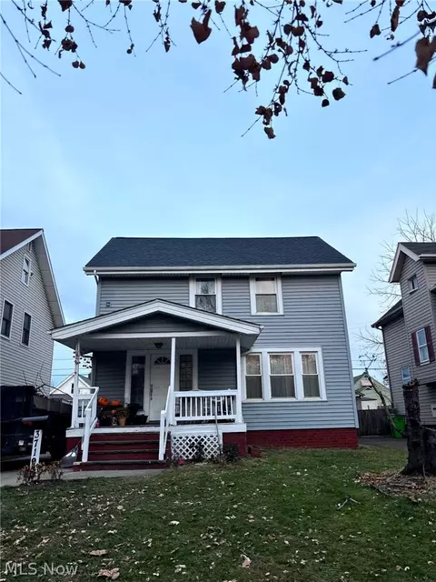 3719 Washington Park Blvd, Newburgh Heights, OH 44105