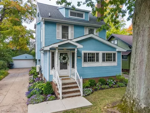 2206 Westminster Rd, Cleveland Heights, OH 44118