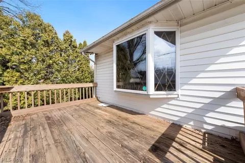 Exterior - 344 E 246th St, Euclid, OH 44123 photo 3 of 6