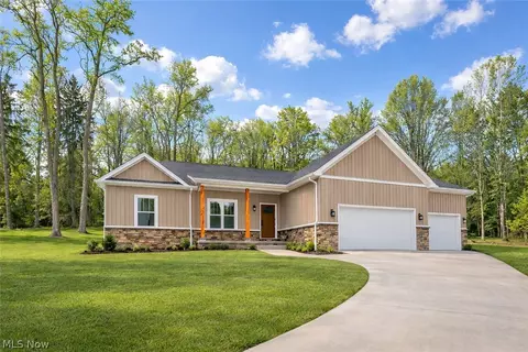 8421 Wadsworth Rd, Wadsworth, OH 44281