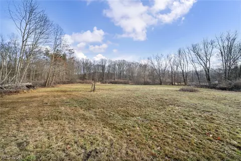 Sharrott Road, Poland, OH 44514